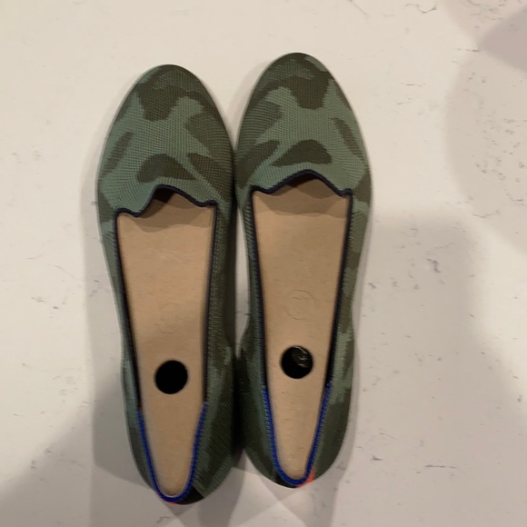 Rothy’s camo loafer 9 - Picture 1 of 8